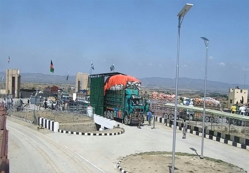 بازگشایی گذرگاه «انگور اده» میان افغانستان و پاکستان پس از ۲ سال