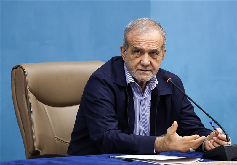 میکوشیم مثل مردم که در جنگ مقابل دشمن ایستادند به ملت خدمت کنیم/وحدت ملی رمز عبور از بحران ناترازی انرژی است میکوشیم مثل مردم که در جنگ مقابل دشمن ایستادند به ملت خدمت کنیم/وحدت ملی رمز عبور از بحران ناترازی انرژی است