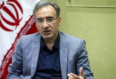 انتقاد نماینده مدیران رسانه‌ها در هیأت نظارت بر مطبوعات از عدم پرداخت یارانه رسانه‌ها/ توقف حمایت، تضعیف رسانه در میانه این جنگ ترکیبی و به زیان منافع ملی است