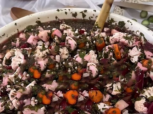 طرز تهیه ترشی هفت بیجار مازندرانی طرز تهیه ترشی هفت بیجار مازندرانی