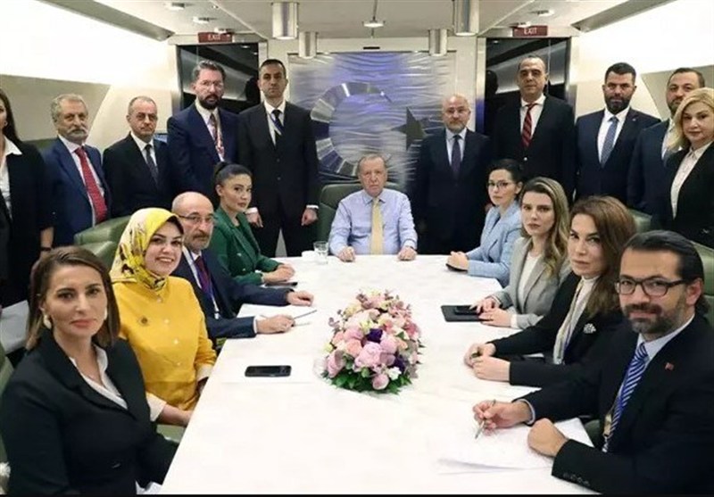 اردوغان: وزرای خارجه و دفاع و رئیس میت ترکیه به پاکستان میروند اردوغان: وزرای خارجه و دفاع و رئیس میت ترکیه به پاکستان میروند