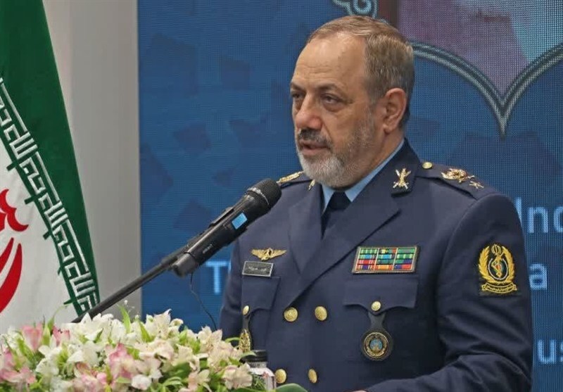 در یک سال اخیر 582 قلم تجهیزات را بومی‌سازی کردیم/تولیدات دفاعی کشور اکنون بالاتر از سطح جنگ ۱۲ روزه است