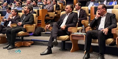 حضور بانک دی در آیین افتتاحیه نمایشگاه بینالمللی Kish Invex 2025 حضور بانک دی در آیین افتتاحیه نمایشگاه بینالمللی Kish Invex 2025