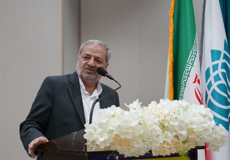 پاداش بازنشستگان فرهنگی 1403 و 1404 همزمان تأمین اعتبار شد پاداش بازنشستگان فرهنگی 1403 و 1404 همزمان تأمین اعتبار شد