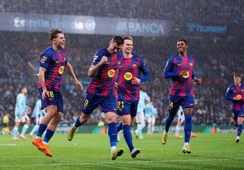 نشریه کاتالان: لواندوفسکی برای ماندن در بارسلونا به نیمکت‌نشینی رضایت می‌دهد