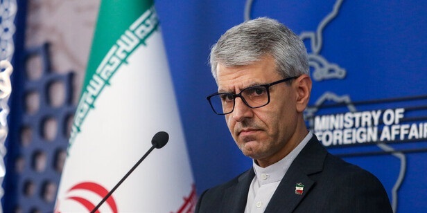 هشدار ایران نسبت به پیامدهای تحرکات نظامی آمریکا در منطقه کارائیب/ هشدار ایران نسبت به پیامدهای تحرکات نظامی آمریکا در منطقه کارائیب/