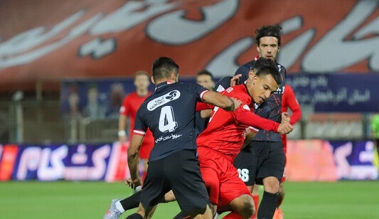 تعویق بازی تراکتور - پرسپولیس به زمانی نامعلوم تعویق بازی تراکتور - پرسپولیس به زمانی نامعلوم