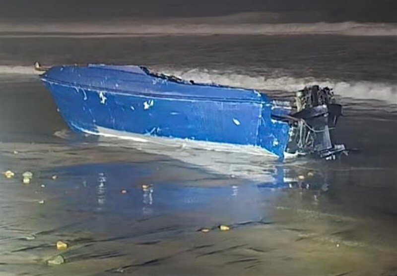 مرگ 4 نفر در پی واژگونی قایق مهاجران در سواحل سن دیگوی آمریکا مرگ 4 نفر در پی واژگونی قایق مهاجران در سواحل سن دیگوی آمریکا