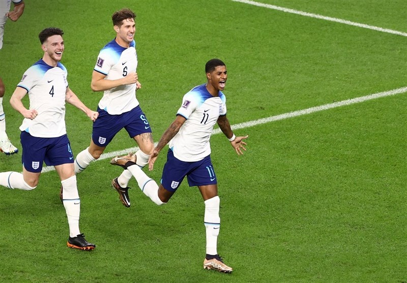 فوتبال ملی در سراشیبی سقوط؛ مقصر کیست؟ فوتبال ملی در سراشیبی سقوط؛ مقصر کیست؟