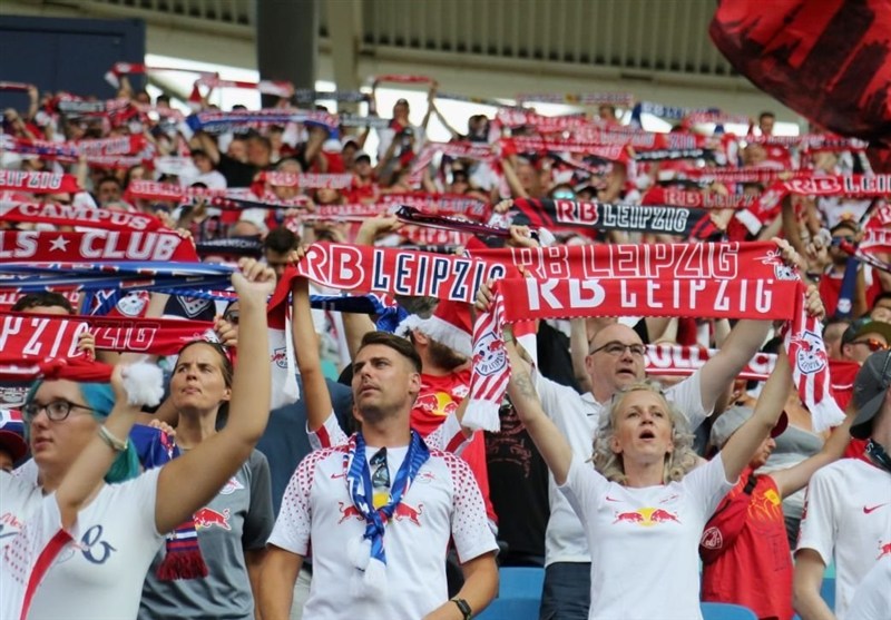 درگذشت یک هوادار لایپزیگ در بازی شب گذشته درگذشت یک هوادار لایپزیگ در بازی شب گذشته