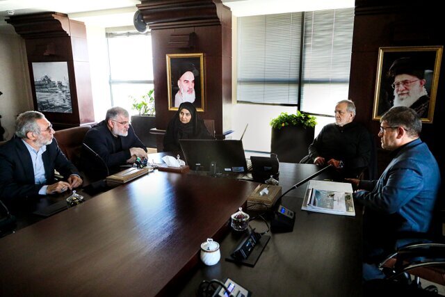 دستور نهایی‌سازی ساختار سازمانی و تأمین اعتبار تعمیرات قطارهای حومه‌ای