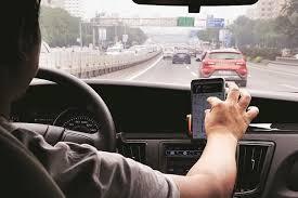 شائبه‌های حذف سهم پلتفرم‌ها در پرداخت حق بیمه رانندگان تاکسی‌های اینترنتی/ فشار مالی بر دوش مردم و رانندگان با طرح جدید