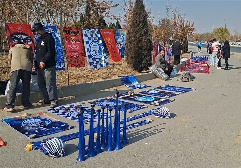 حاشیه دربی 106| سنگ‌پرانی هواداران و فروش بلیت 10 میلیون تومانی