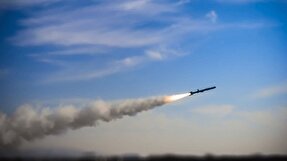 شلیک انبوهی از موشک‌های بالستیک و کروز در رزمایش اقتدار نیروی دریایی سپاه