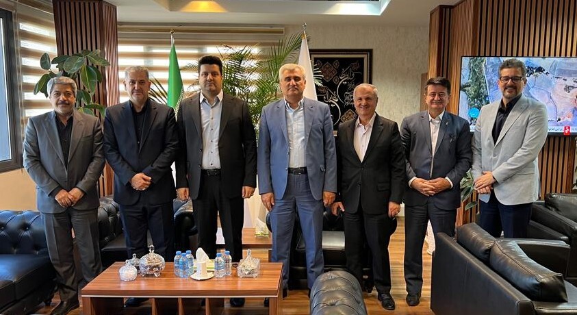 همه بخش‌های صندوق آماده همکاری در کنار بانک سرمایه هستند و افزایش سرمایه این بانک قطعی است