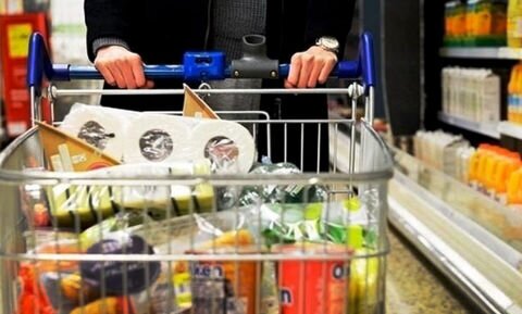 اصلاح قیمت بنزین و نگرانی از جهش قیمت کالاهای اساسی/ نظارتها کافی است؟ اصلاح قیمت بنزین و نگرانی از جهش قیمت کالاهای اساسی/ نظارتها کافی است؟