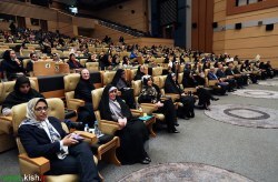 مشارکت اقتصادی بانوان کیش بالاتر از میانگین کشور / تجلیل از زنان ارزشآفرین جزیره مشارکت اقتصادی بانوان کیش بالاتر از میانگین کشور / تجلیل از زنان ارزشآفرین جزیره