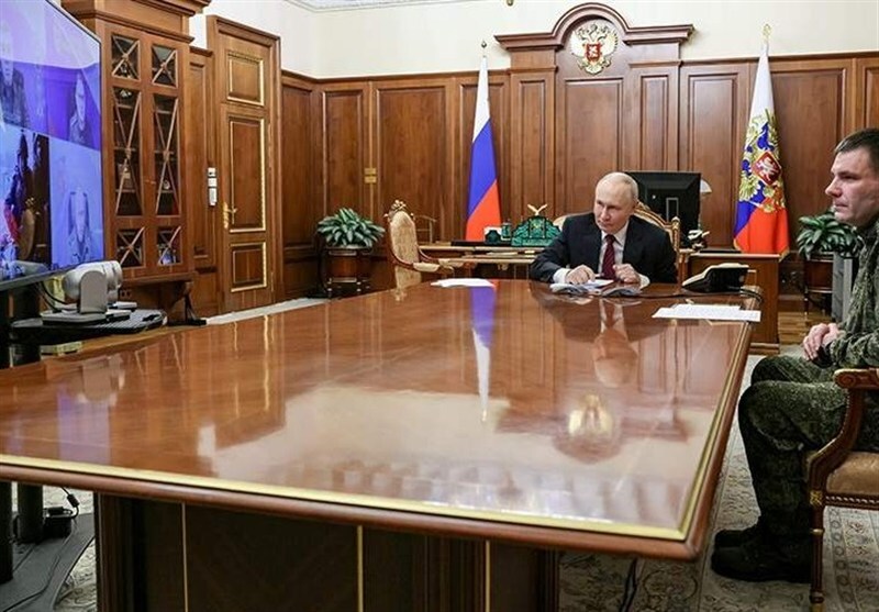 پوتین: ابتکار عمل راهبردی در جبهه کاملاً در دست ارتش روسیه است پوتین: ابتکار عمل راهبردی در جبهه کاملاً در دست ارتش روسیه است