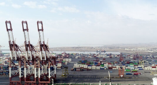 معطلی کشتیها در لنگرگاه/ واردات کالاهای اساسی گرفتار فرآیندهای ارزی معطلی کشتیها در لنگرگاه/ واردات کالاهای اساسی گرفتار فرآیندهای ارزی