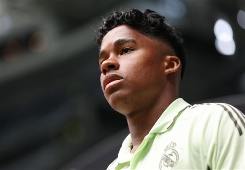 عدم تغییر برنامه ستاره برزیلی رئال مادرید در صورت اخراج آلونسو