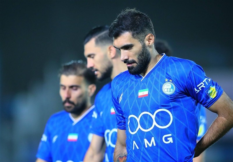 مخالفت باشگاه استقلال با جدایی عارف آقاسی/ مدافع آبیپوشان به تمرینات برمیگردد مخالفت باشگاه استقلال با جدایی عارف آقاسی/ مدافع آبیپوشان به تمرینات برمیگردد