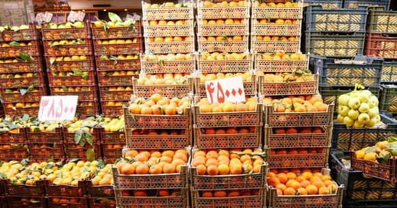 کمبودی در بازار میوه شب یلدا نداریم/ قیمت ها چند؟ کمبودی در بازار میوه شب یلدا نداریم/ قیمت ها چند؟