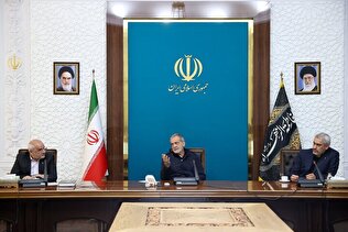 تاکید پزشکیان بر اجرای سریع ماده ۱۶۹ مکرر قانون مالیات‌های مستقیم/رفع چالش‌های دسترسی به داده‌ها با پیگیری دولت