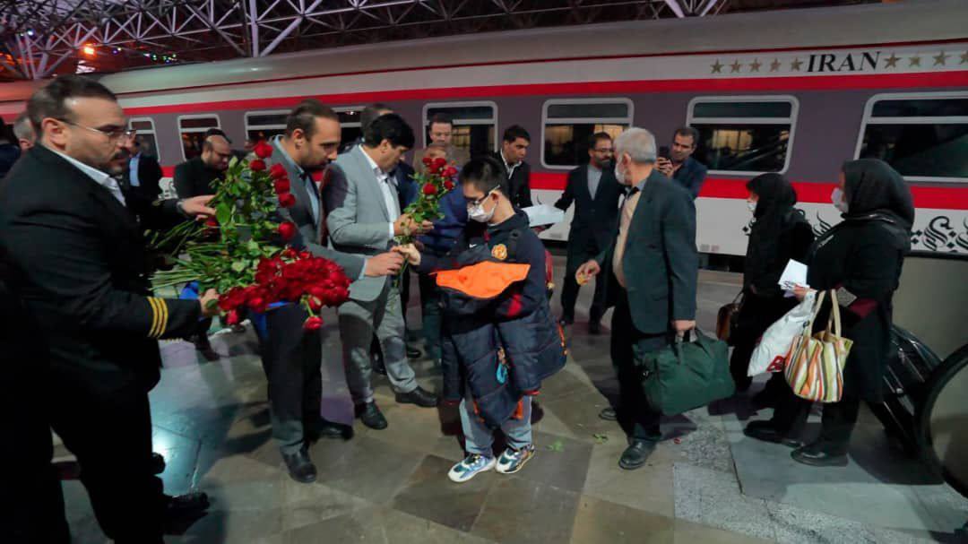 افتتاح رام سوم قطار پنج ستاره «ایران» افتتاح رام سوم قطار پنج ستاره «ایران»