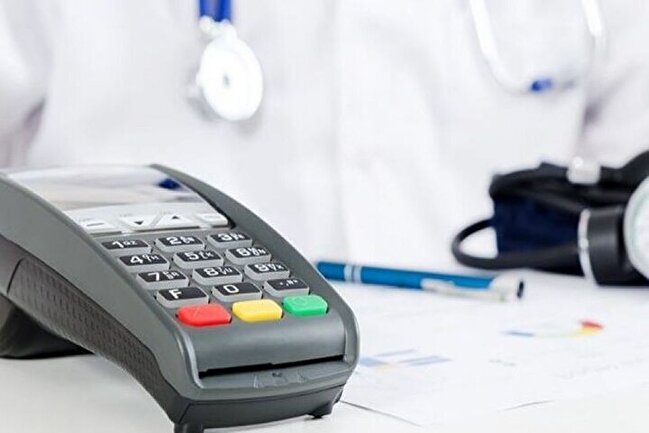 شناسایی ۱۹۰۰ پزشک متخلف/ هشدار درباره دریافت‌های ارزی و فرار مالیاتی