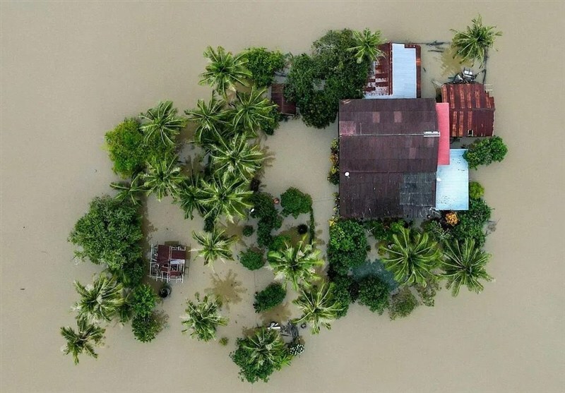 سیلاب گسترده در مالزی/ 9 ایالت دچار آب‌گرفتگی شدند