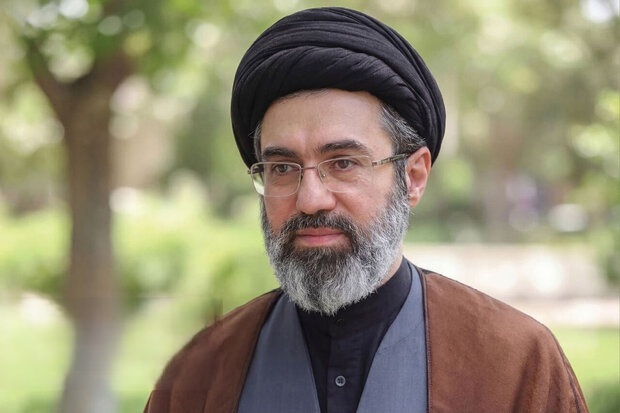 پیام رهبر معظم انقلاب اسلامی در پی شهادت دریابان علیرضا تنگسیری پیام رهبر معظم انقلاب اسلامی در پی شهادت دریابان علیرضا تنگسیری