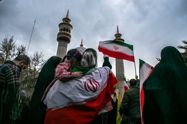 به جمهوری اسلامی ایران، آری گفتهایم/ پرچم ایران دنیا را بیدار کرد به جمهوری اسلامی ایران، آری گفتهایم/ پرچم ایران دنیا را بیدار کرد