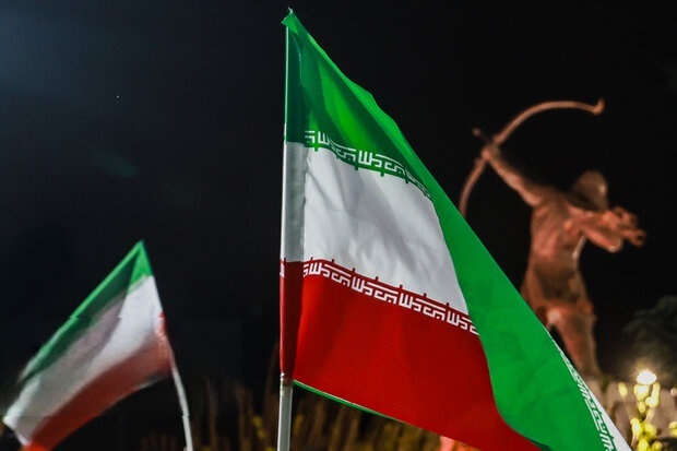 تقابل «غرب وحشی وحشی» و ایران متمدن/ فرهنگ ما هدف گرفته شده است تقابل «غرب وحشی وحشی» و ایران متمدن/ فرهنگ ما هدف گرفته شده است