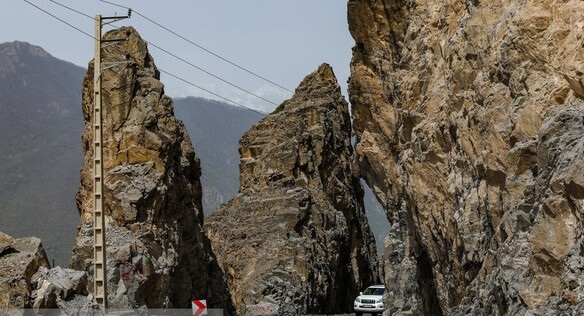تردد روان در محورهای شمالی/بارش باران در برخی جادههای کشور تردد روان در محورهای شمالی/بارش باران در برخی جادههای کشور