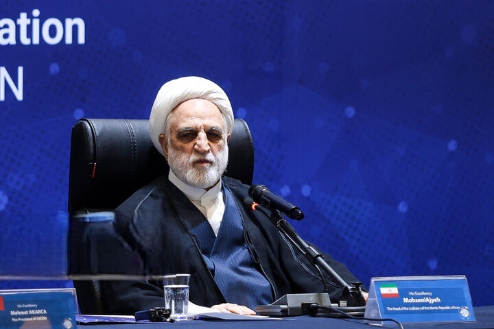 دشمن نمی تواند برای ما ضربالاجل تعیین کند دشمن نمی تواند برای ما ضربالاجل تعیین کند