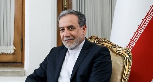 برای افزایش تعامل با نیروهای مسلح عزمی راسخ داریم