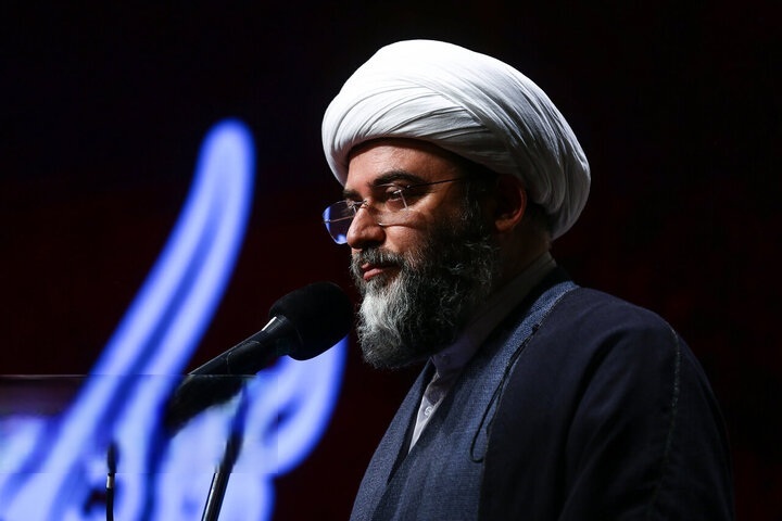 پیام شدیداللحن حجت الاسلام قمی به سران عرب/به کفار رحم کردید