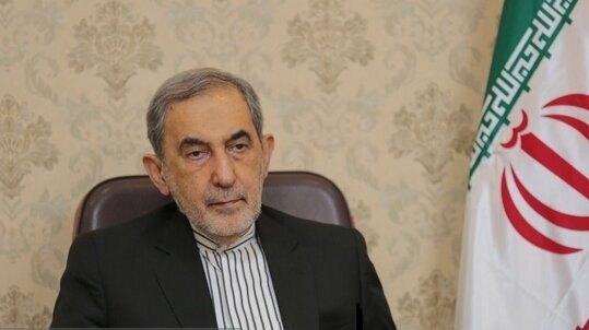 ولایتی: دوران تحمیل امنیت از آن سوی اقیانوس‌ها به پایان رسیده است