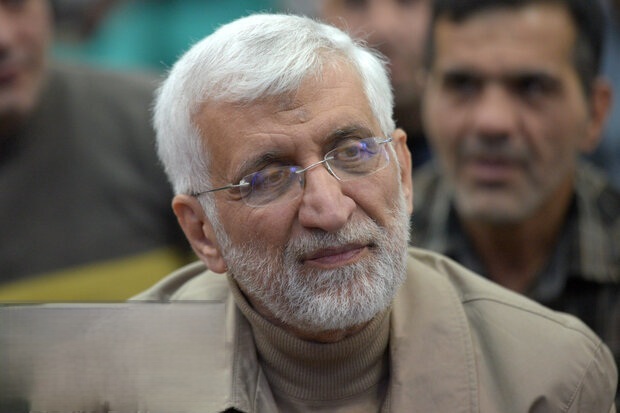 جلیلی: امنیت پایدار این نیست که کسی توافق کند و فردا زیر آن بزند! جلیلی: امنیت پایدار این نیست که کسی توافق کند و فردا زیر آن بزند!