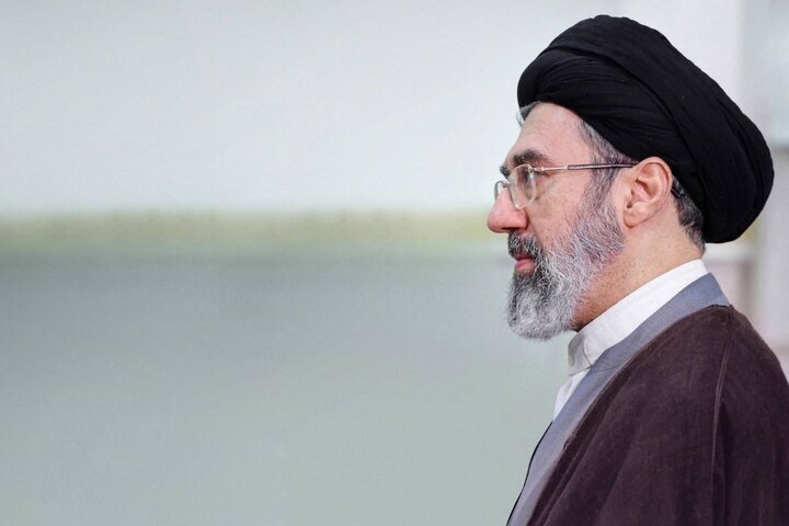 قدردانی رهبر معظم انقلاب از مرجعیت و مردم عراق قدردانی رهبر معظم انقلاب از مرجعیت و مردم عراق