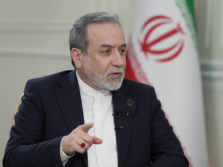 عراقچی: استفاده از هر نامی به جای هرمز، بی‌تردید اشتباه است