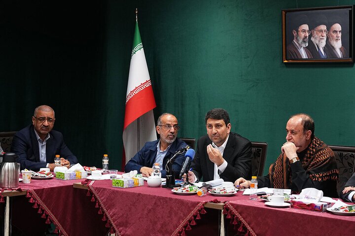 نشست نمایندگان با وزیر ارتباطات؛ تاکید بر لزوم کاهش قیمت اینترنت نشست نمایندگان با وزیر ارتباطات؛ تاکید بر لزوم کاهش قیمت اینترنت