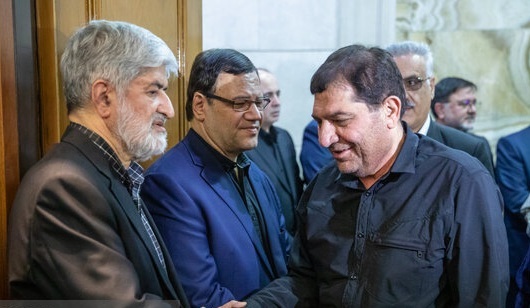 عاملان جنگ اخیر باید خونبها و غرامت بپردازند عاملان جنگ اخیر باید خونبها و غرامت بپردازند