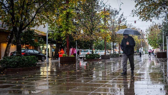 پیش‌بینی وضعیت جوی؛ رگبار، رعدوبرق و باد شدید در ۱۸ استان تا شنبه