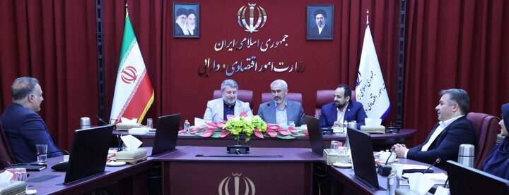 موفقیت سیاستهای اقتصادی بدون روایتگری صادقانه و اعتمادآفرین ممکن نیست موفقیت سیاستهای اقتصادی بدون روایتگری صادقانه و اعتمادآفرین ممکن نیست