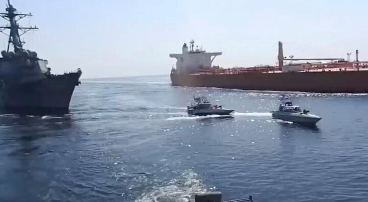 هلال احمر وکمیته ملی حقوق بشر تعرض به شناور حامل اقلام بیماران دیالیزی را محکوم کردند هلال احمر وکمیته ملی حقوق بشر تعرض به شناور حامل اقلام بیماران دیالیزی را محکوم کردند
