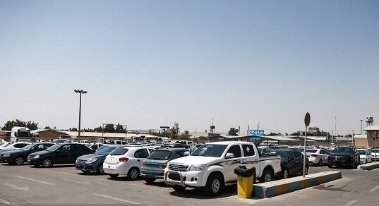 کاهش قیمت خودرو روی کاغذ؛ بازار هنوز آرام نشده است