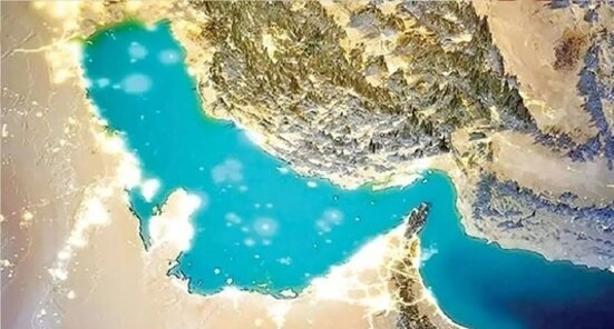اسپوتنیک: درآمد تنگه هرمز تاب‌آوری اقتصادی ایران را بالا می‌برد