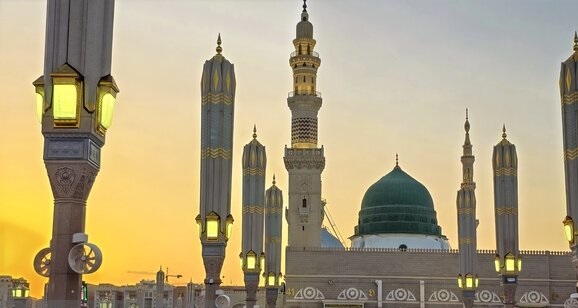 نخستین گروه از زائران بیت‌الله الحرام وارد مدینه ‌شدند