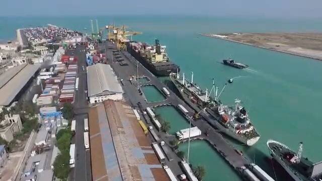 تداوم حمایت از زنجیره تأمین؛ ترخیص کالای اساسی از گمرک بدون معطلی/ پیگیری سیاست‌های تسهیل‌گرایانه وزارت امور اقتصادی و دارایی
